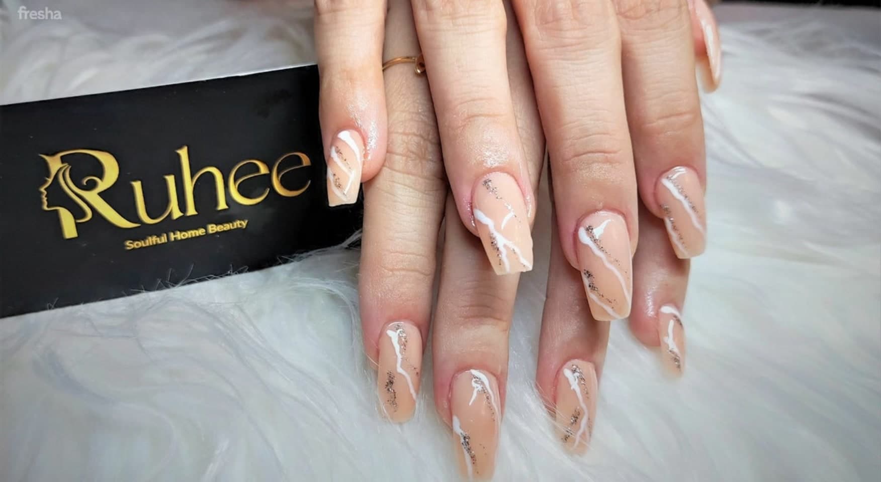 Ruhee Beauty Concierge - Home Service Salon for Nails, Waxing, Eyelash and Massages image 1